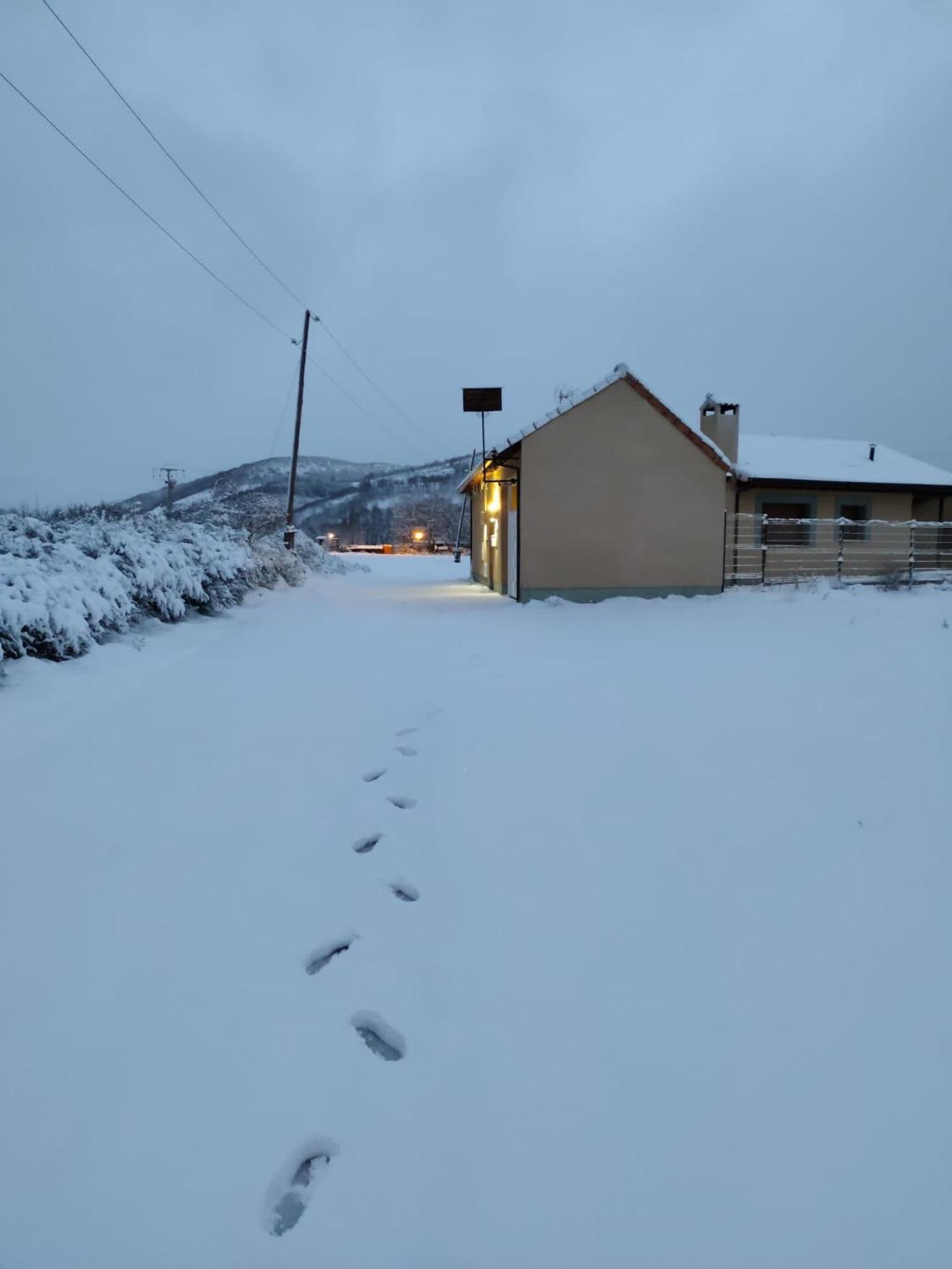 Casas Rurales Cuatro Valles Naredo de Fenar Exterior photo